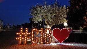 Scenografie luminose per feste ed eventi a roma